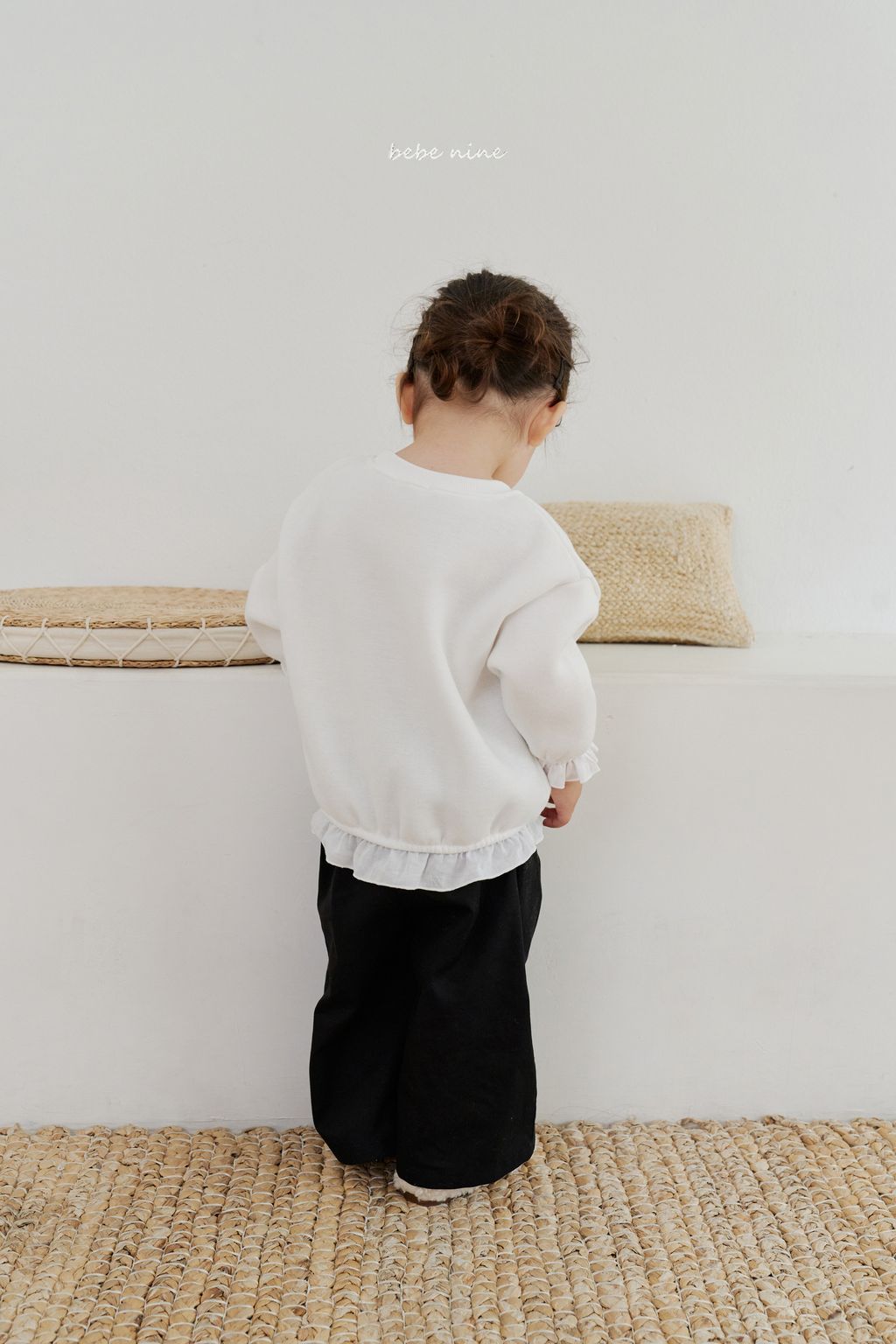 2_하트프릴맨투맨_모델컷7