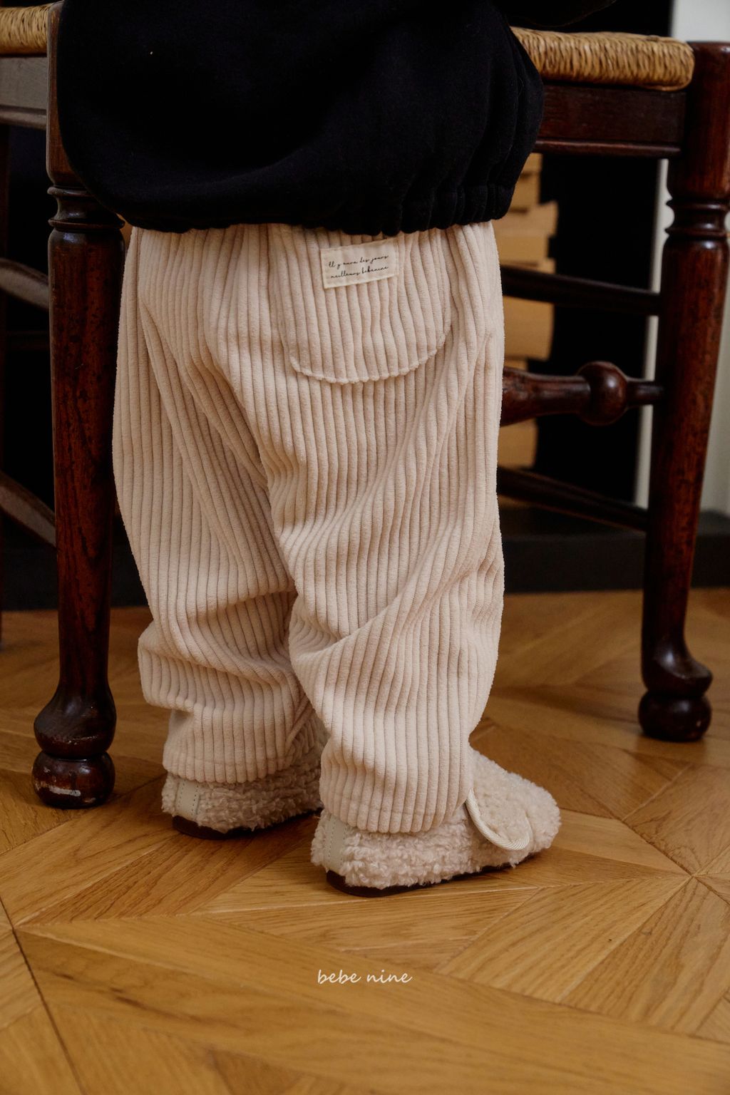 2_골덴배기팬츠_모델사진1