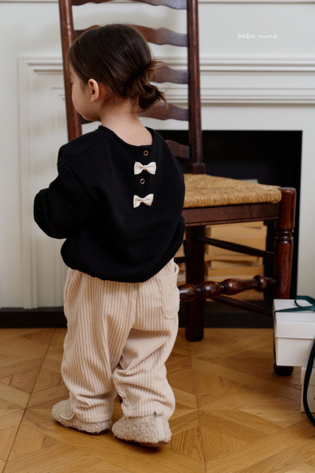 2_리봉봉맨투맨_모델사진9