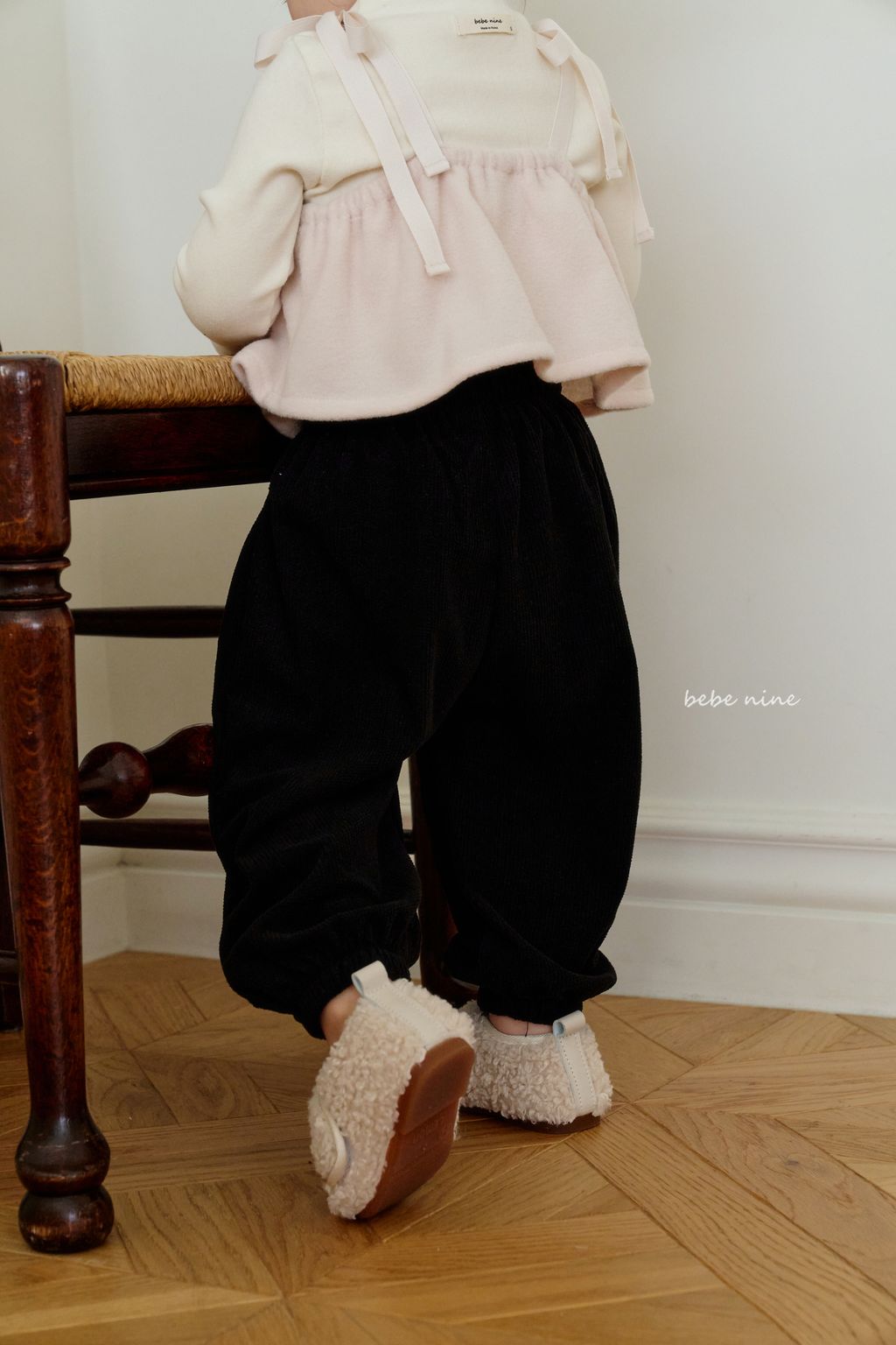 2_알라딘골덴팬츠_모델사진2