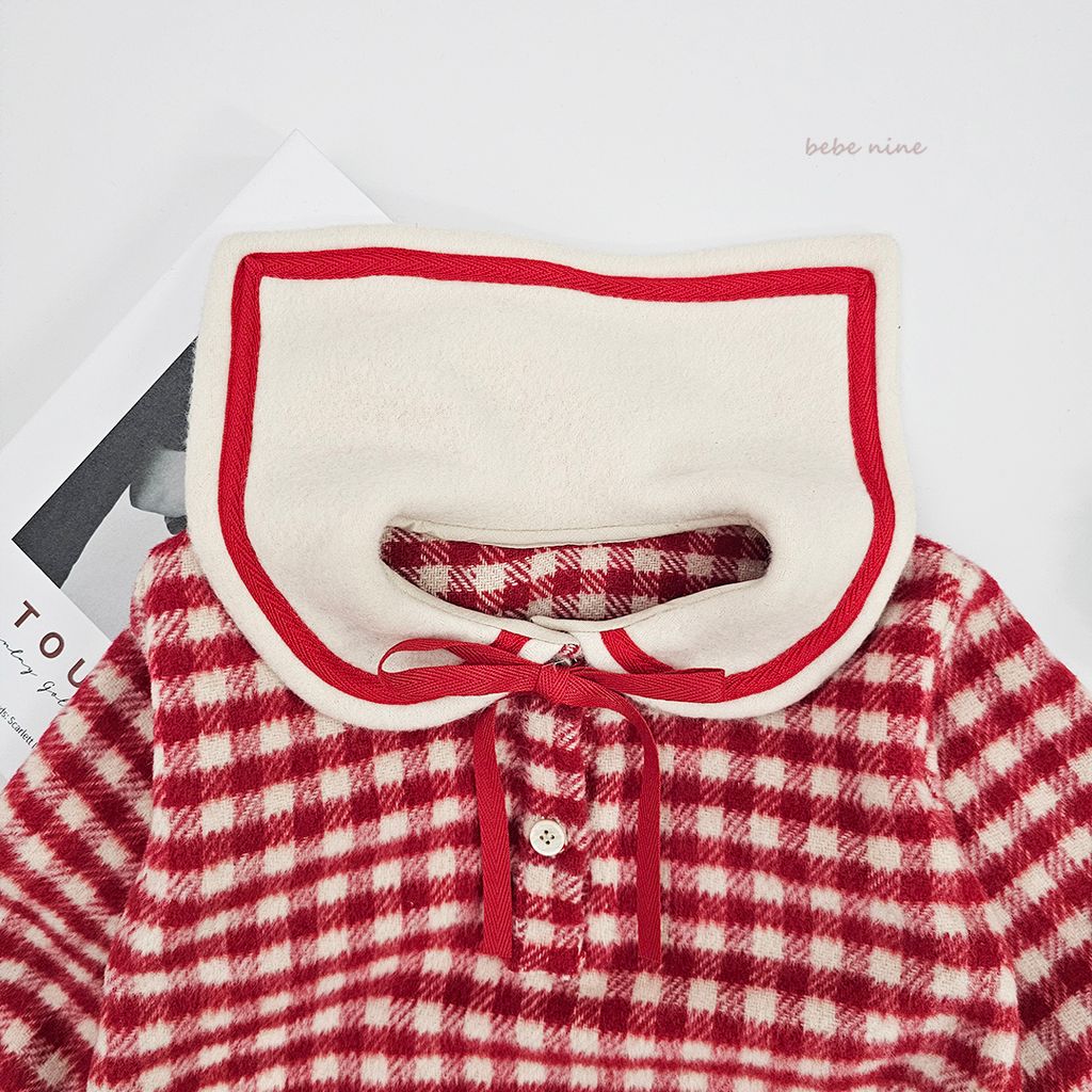 3_체크세라슈트_디테일컷9