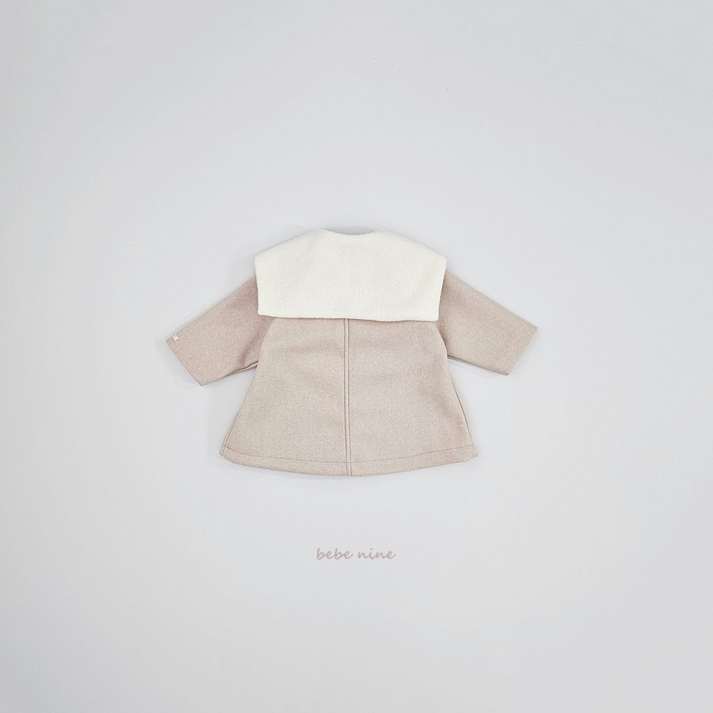 3_프렌치윈터코트_디테일컷4