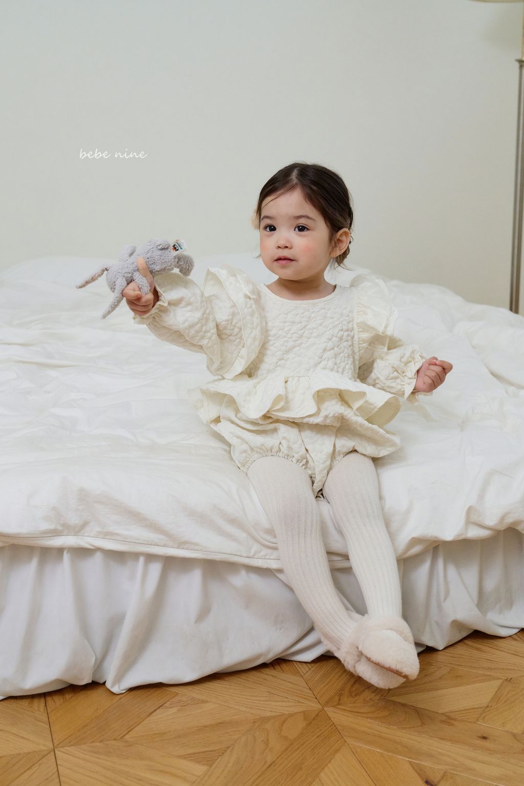 2_헤일리슈트_모델사진6