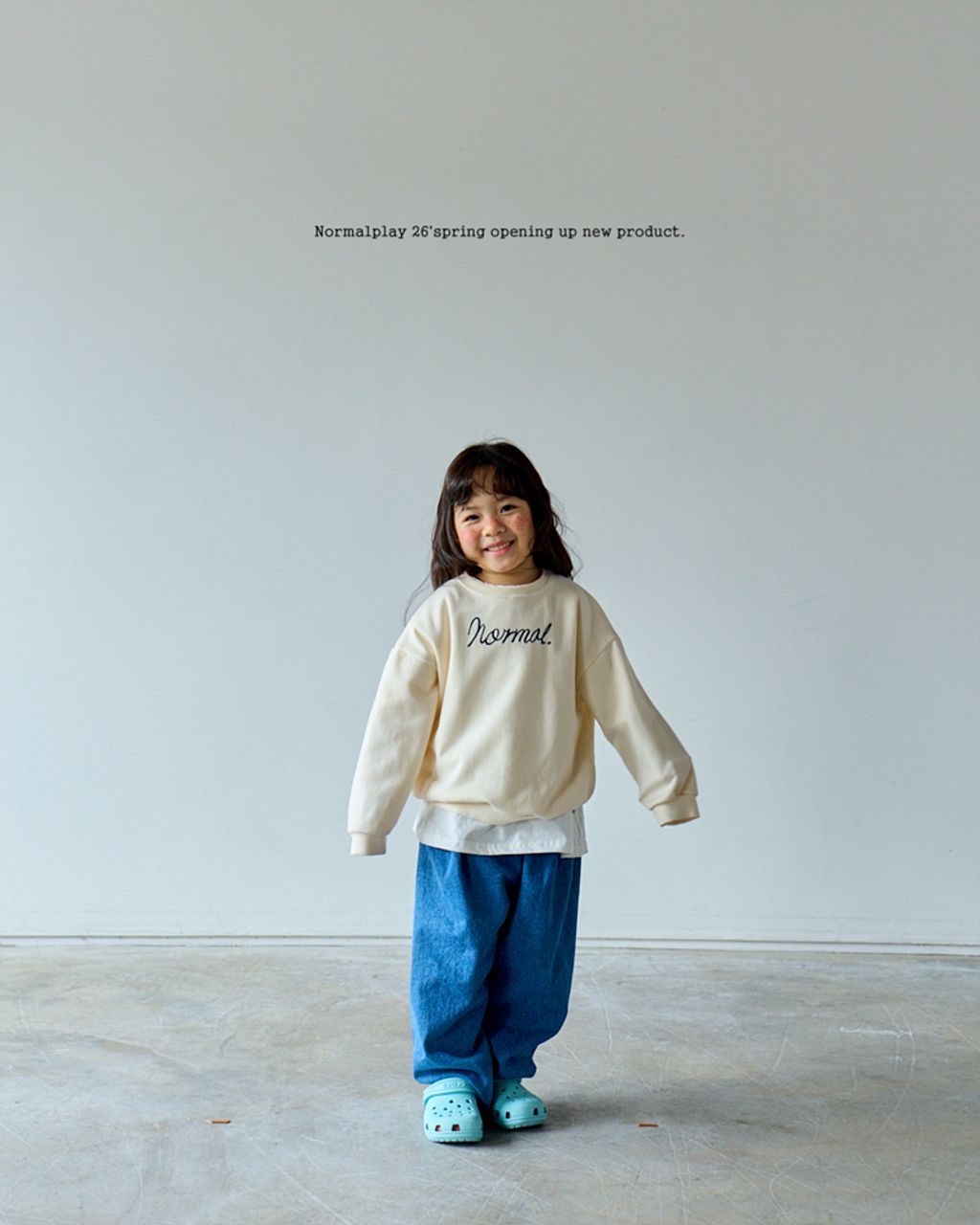 웨이브자수맨투맨 모델 (4)