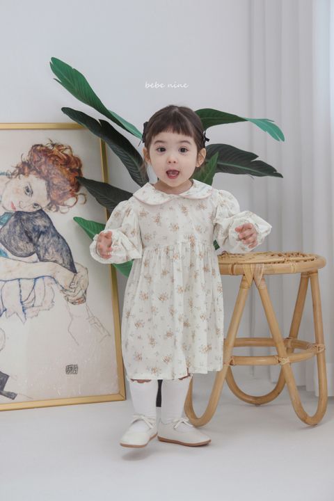 2_아멜리원피스_모델사진1