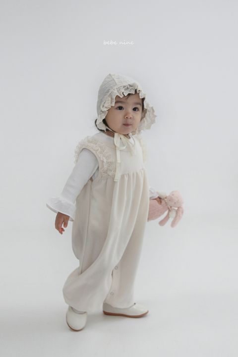 2_엔젤시그니처슈트_모델사진1