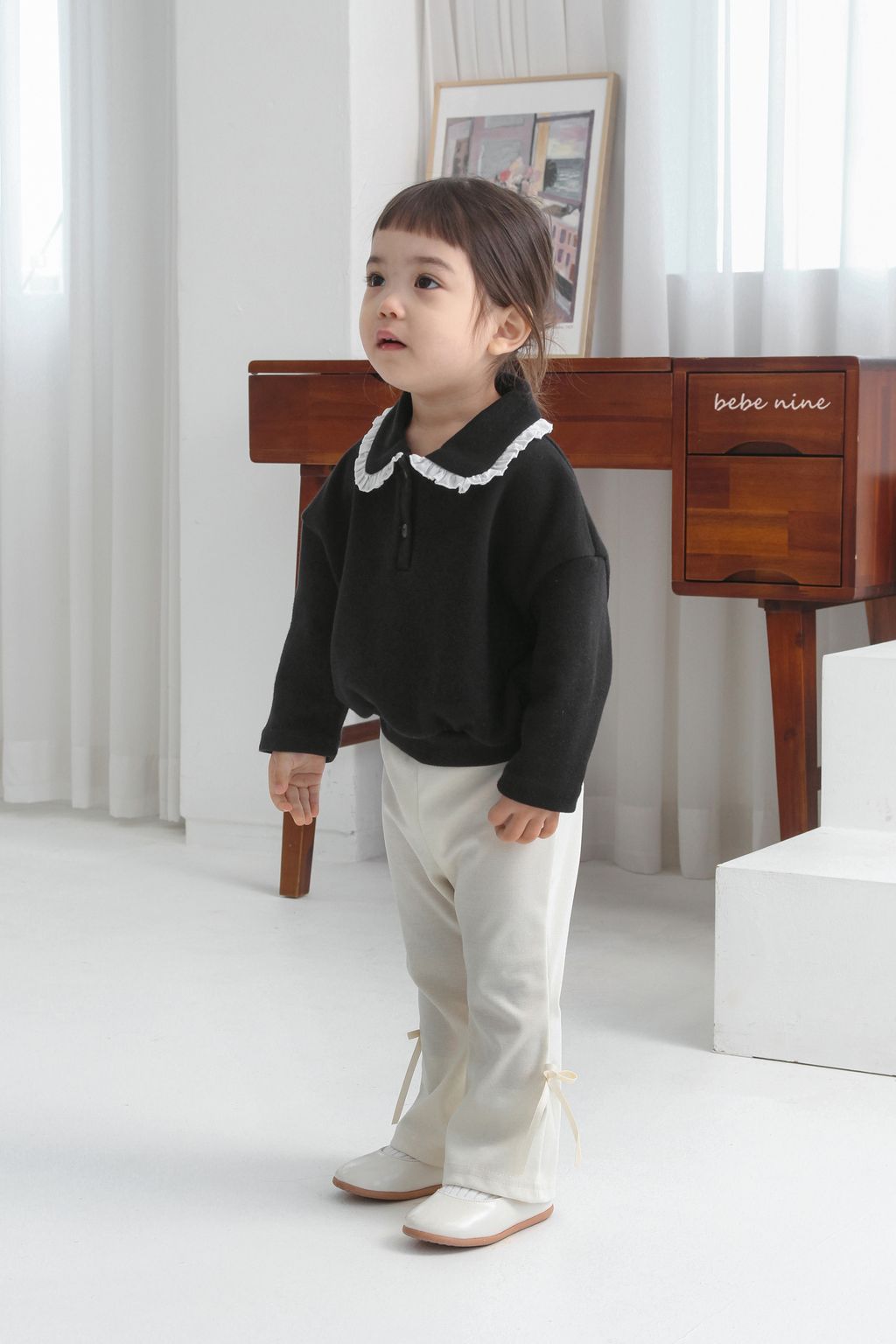 2_퓨어리본나팔팬츠_모델사진3