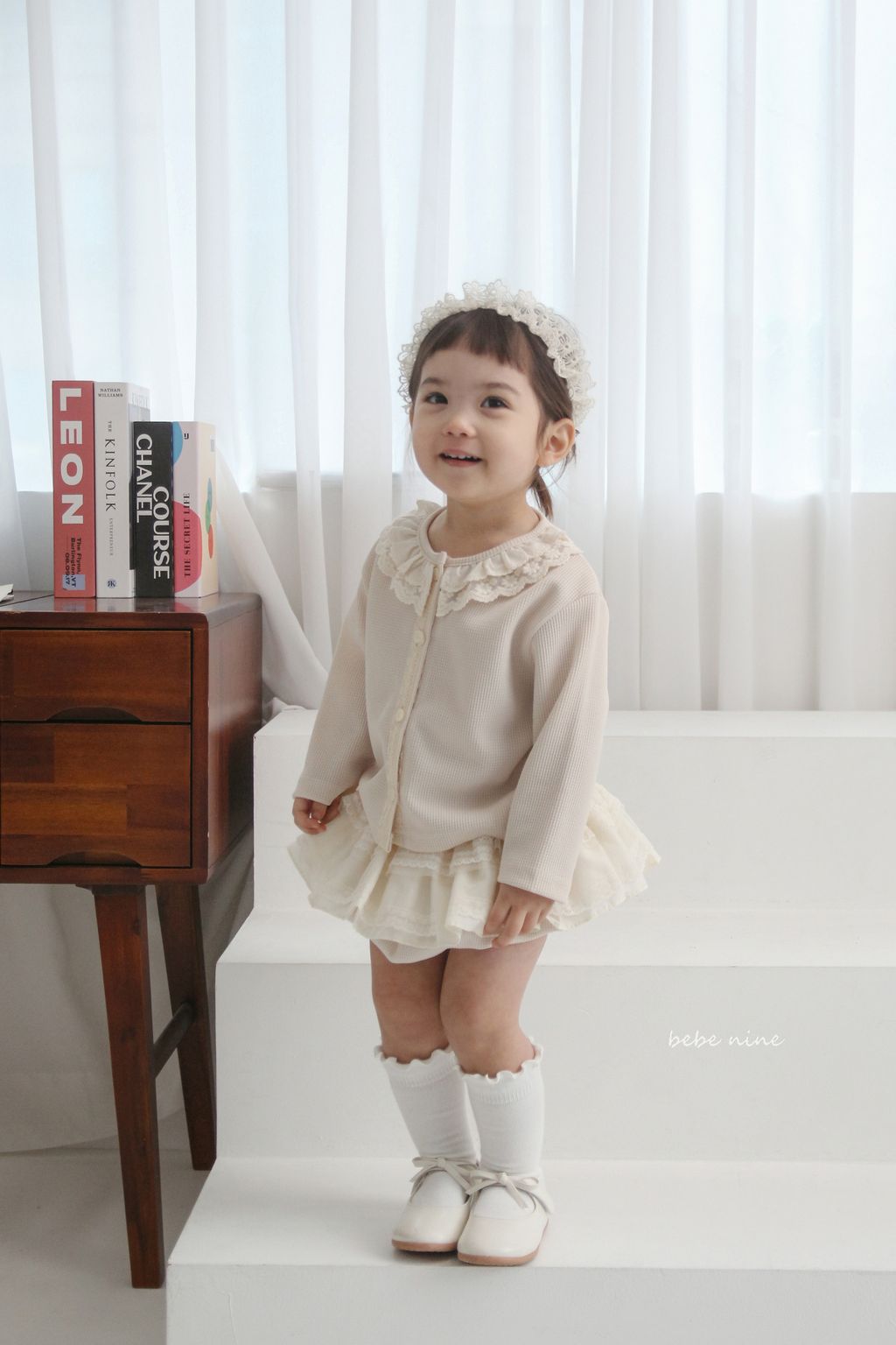 2_쁘띠레이스가디건_모델사진4