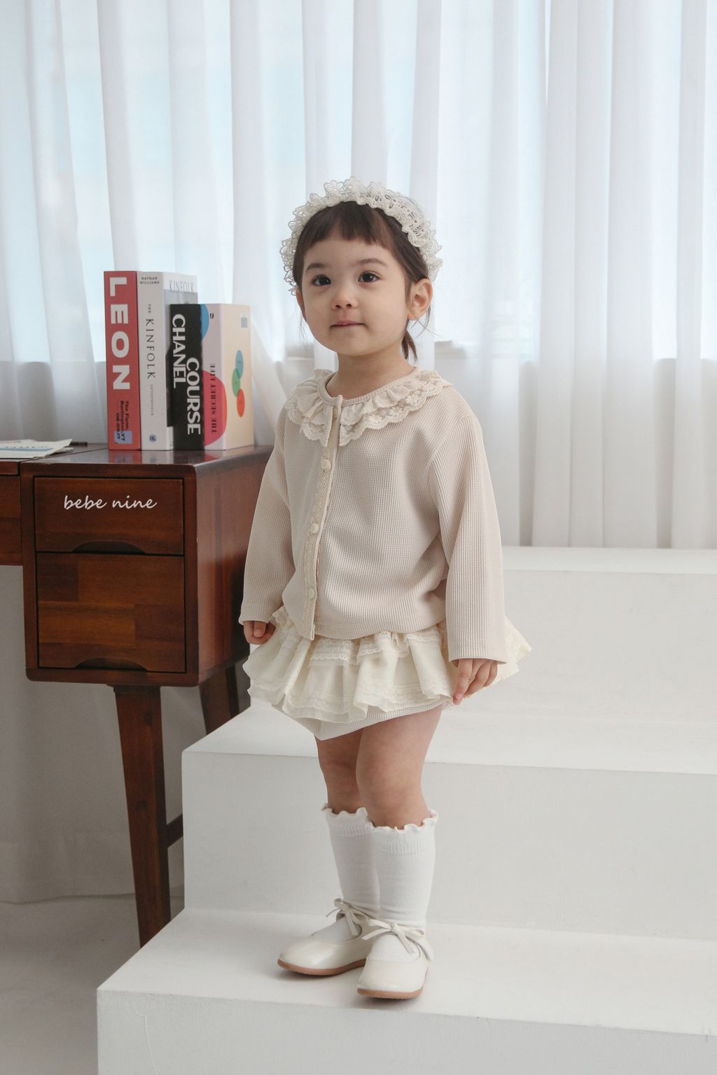 2_쁘띠레이스가디건_모델사진7