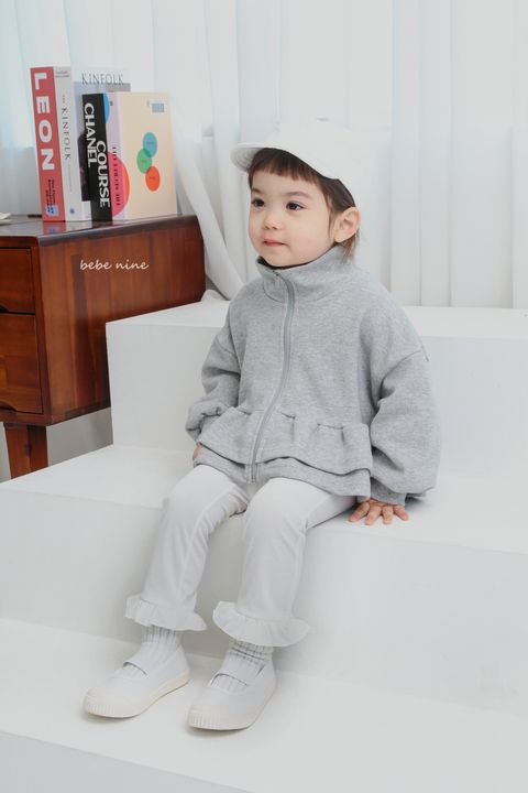 2_모던프릴레깅스_모델사진4