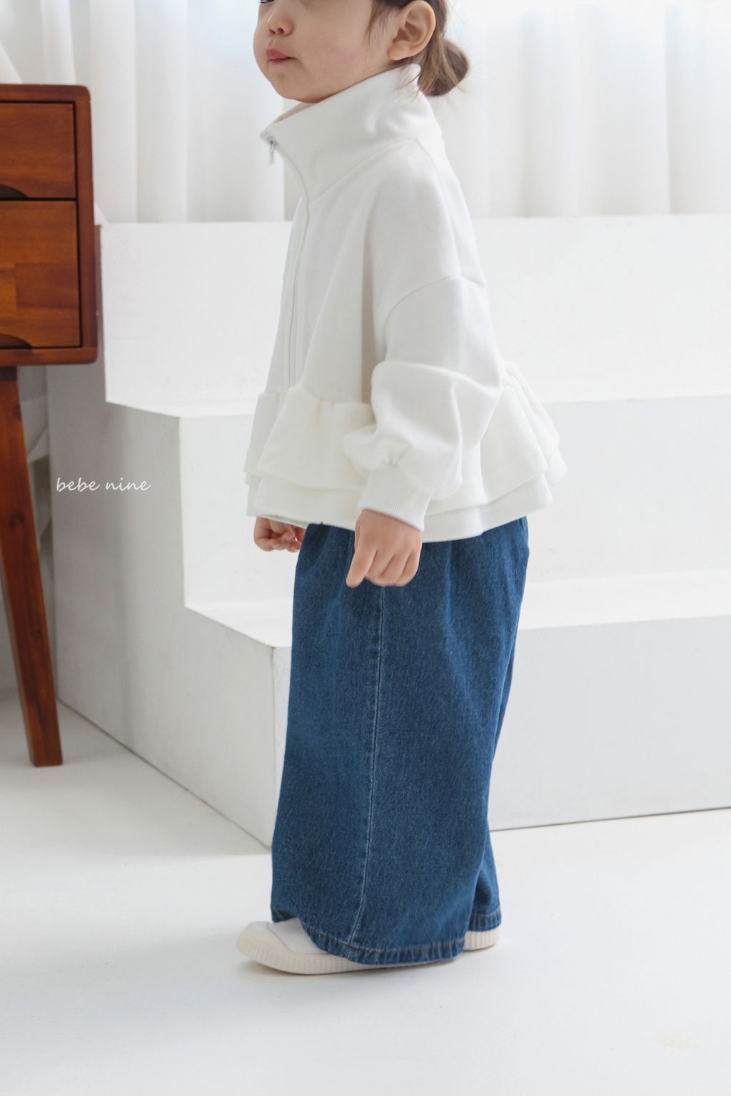 2_데님루즈팬츠_모델사진5