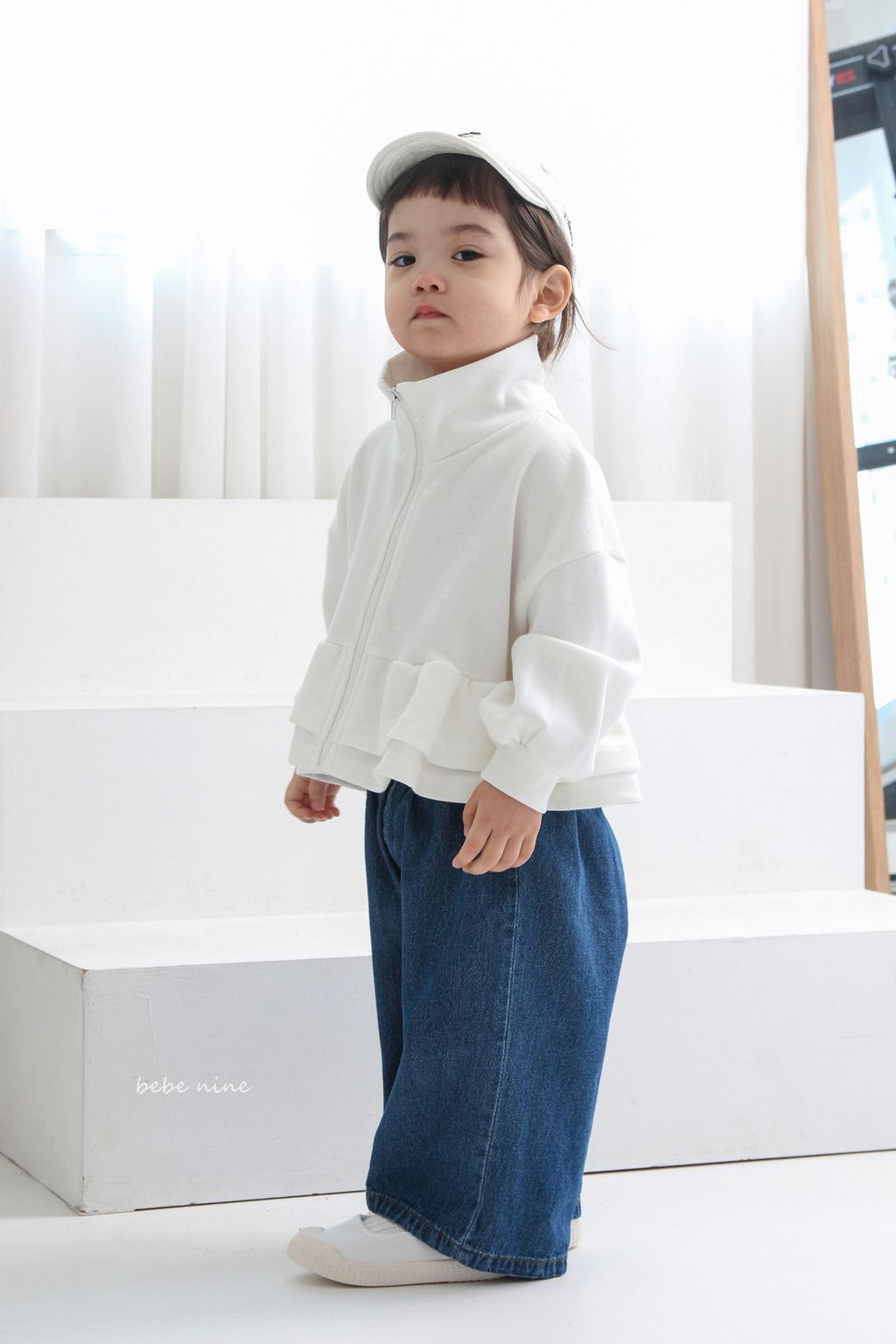 2_데님루즈팬츠_모델사진8