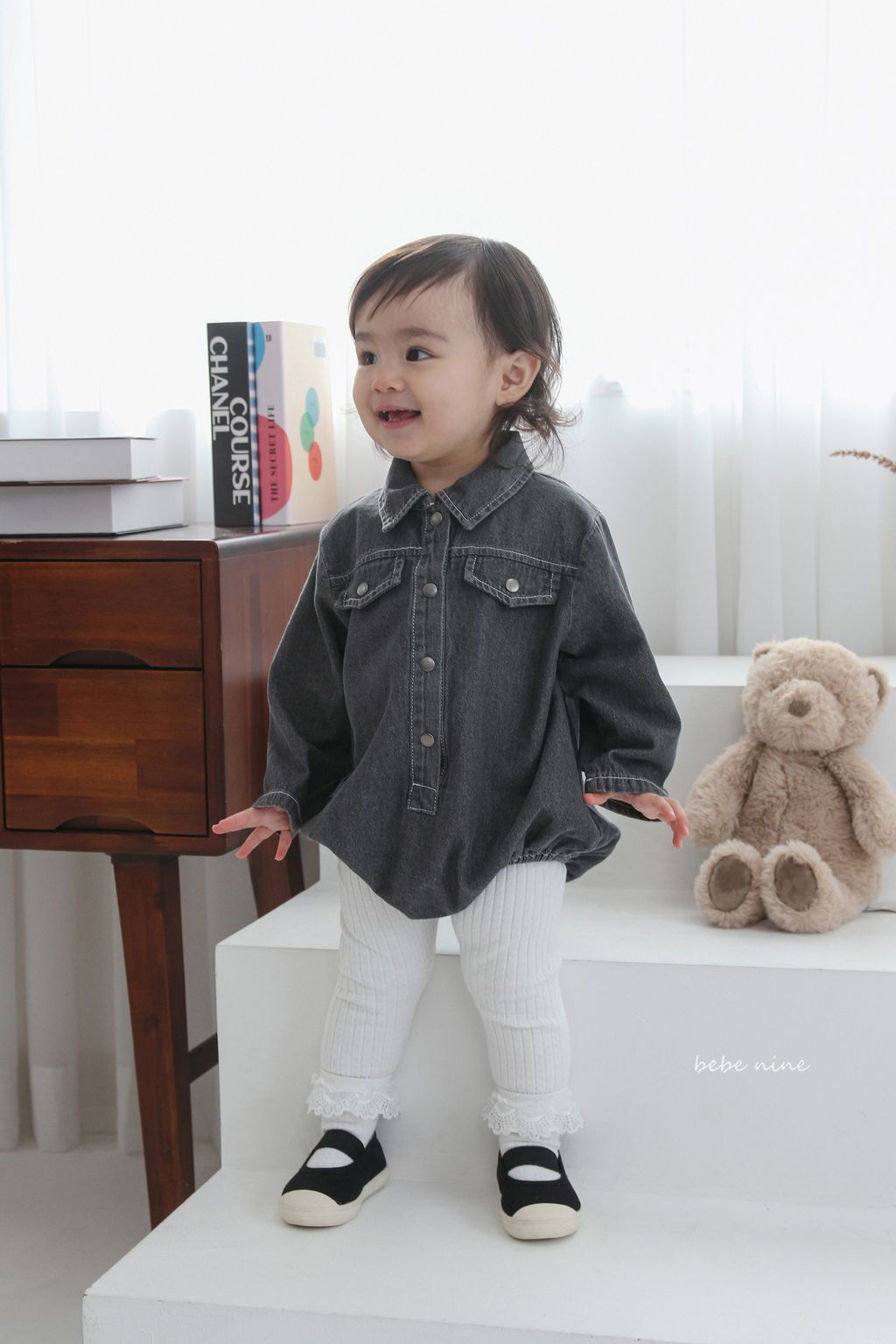 2_데님셔츠슈트_모델사진2