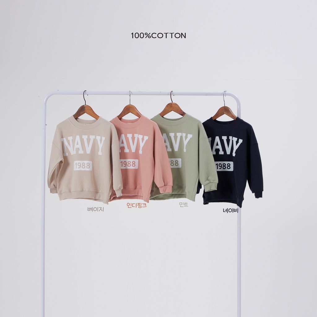 네이비맨투맨색상표시인스타