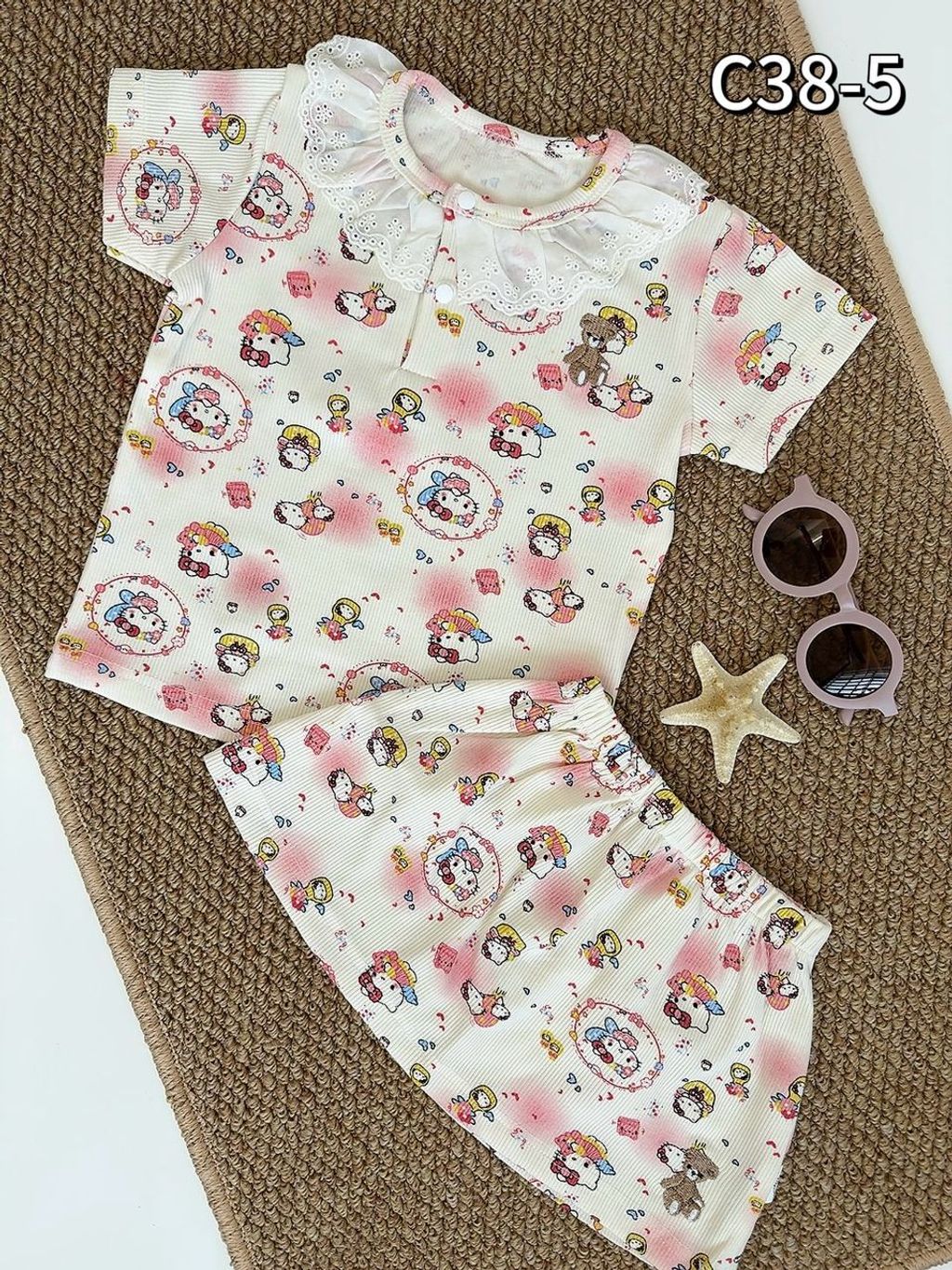 064711d1-0170-4473-86d7-68deecd5e5fa