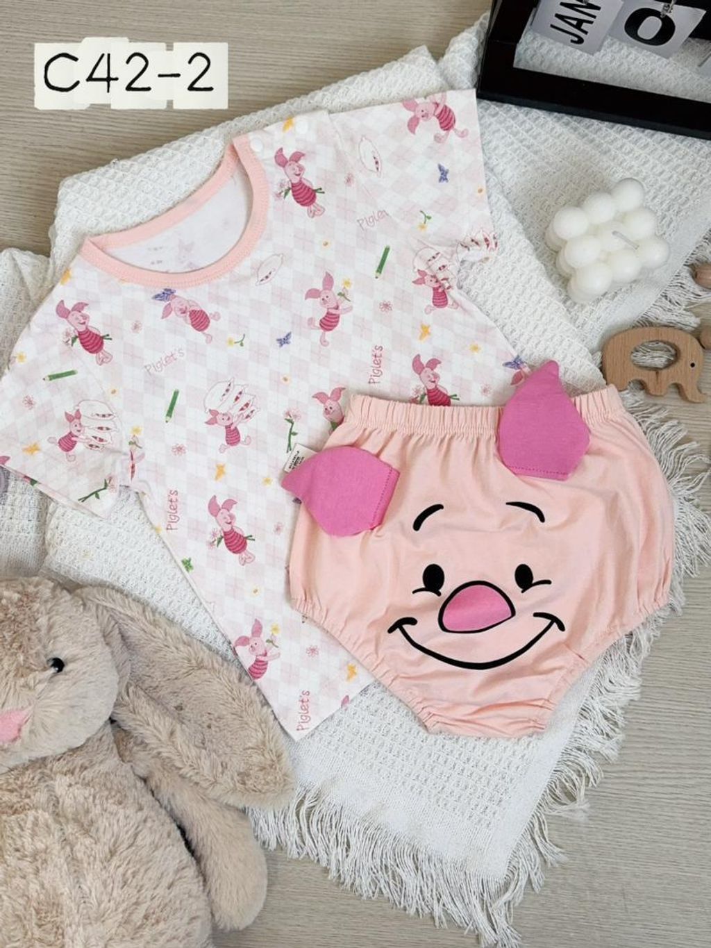 d8b585ba-85d1-4255-a55c-1b962b2cf6fc