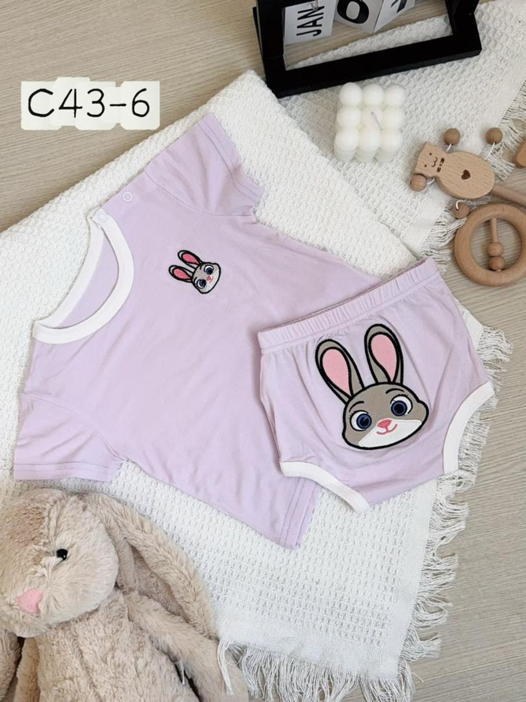 b5fa2ecf-ba8f-4f40-a7f3-9170d064b063