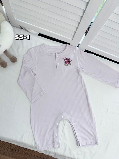 76b535a0-05f2-493b-b166-4ec97fd36d8f