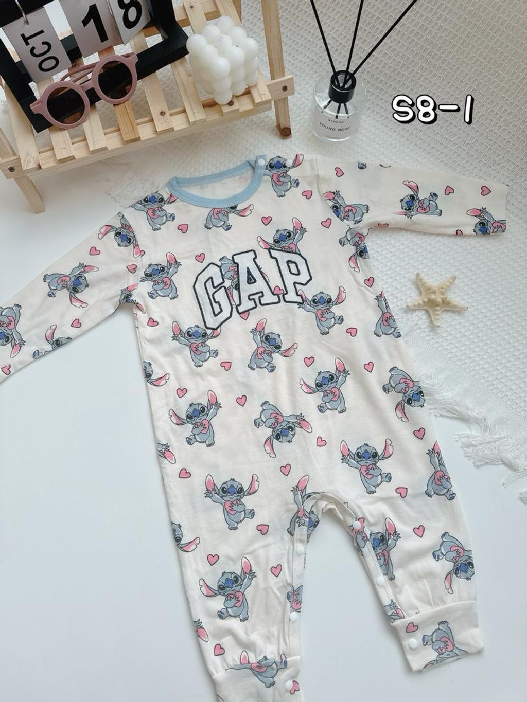 31dcf2b2-69e0-445b-8175-0af02843c076