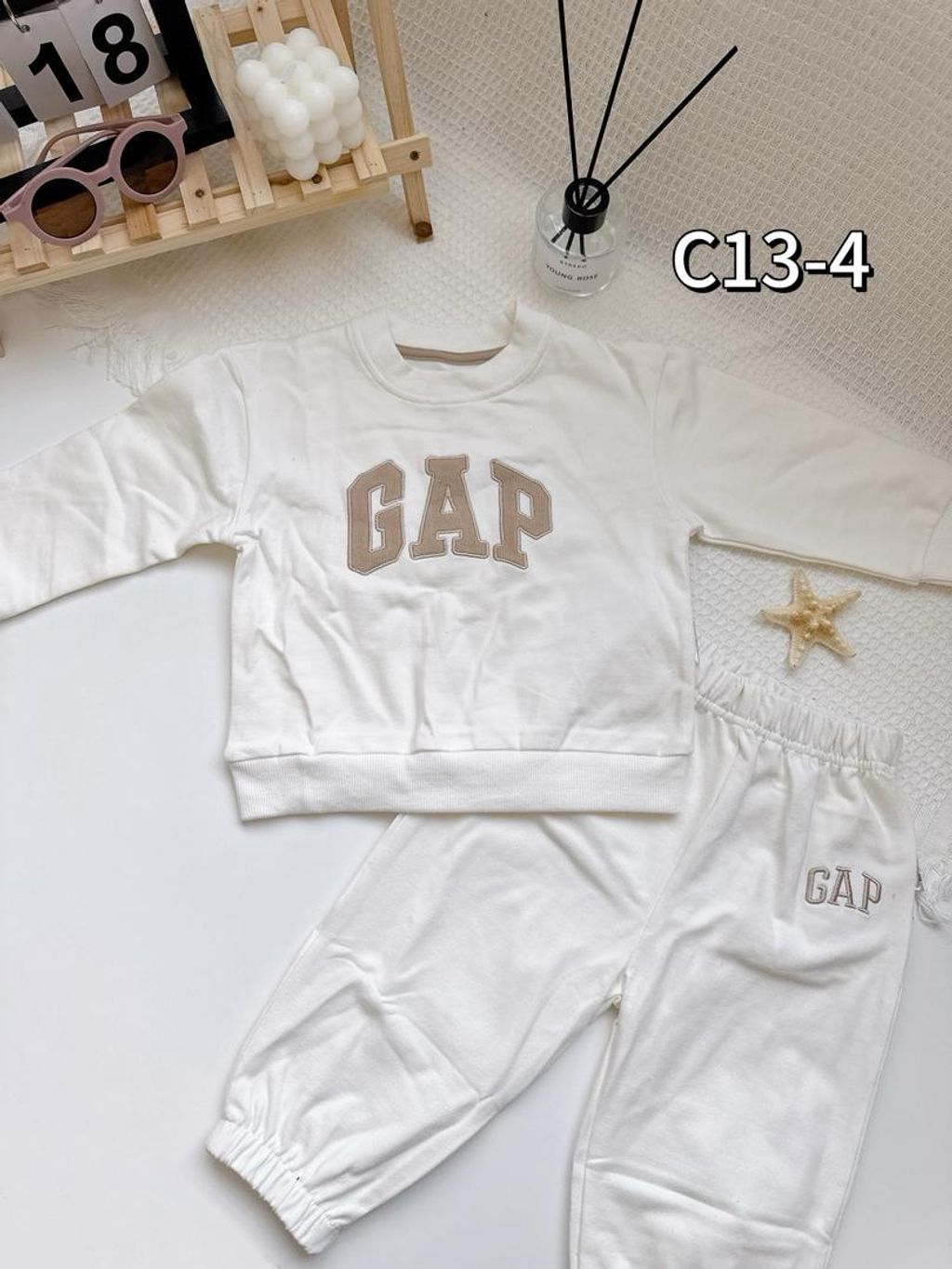 73186cd1-50bc-4f4f-bf97-d6d895fe557d