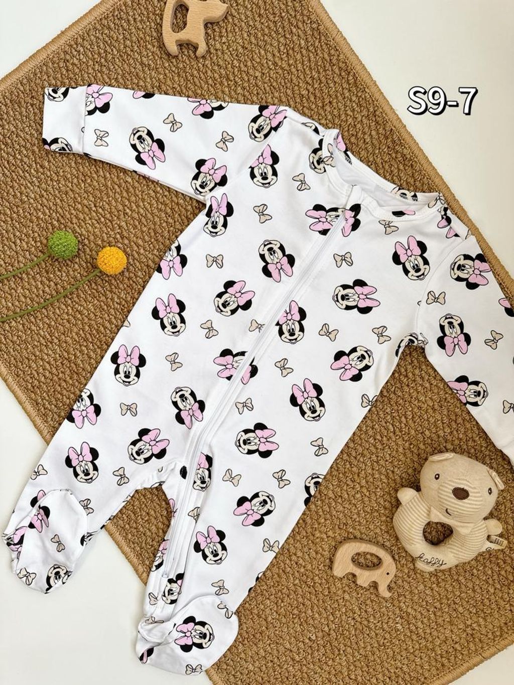 837b3671-b9c5-4b37-991f-0c80a0050e68