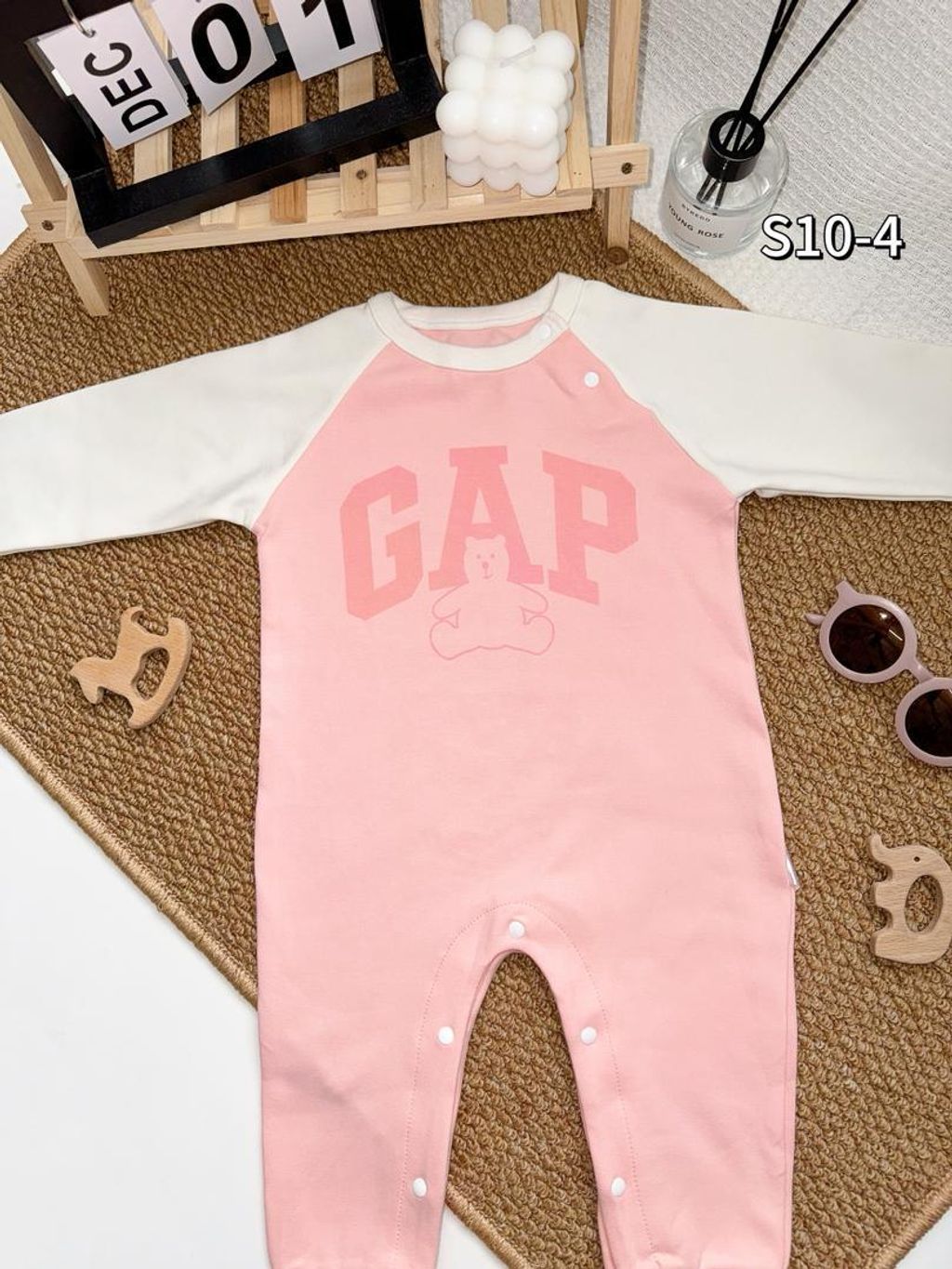 c4c079bd-a39b-4b1c-87ff-b1f6a5a43f1f