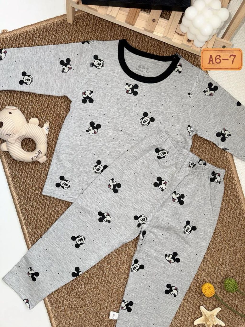 148176cd-d829-4d0a-984f-4312fcb5d701