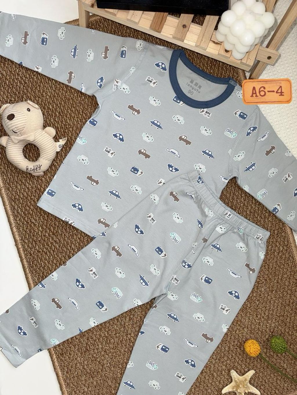 98bce142-bad6-4503-8bcb-6ee6afa37024