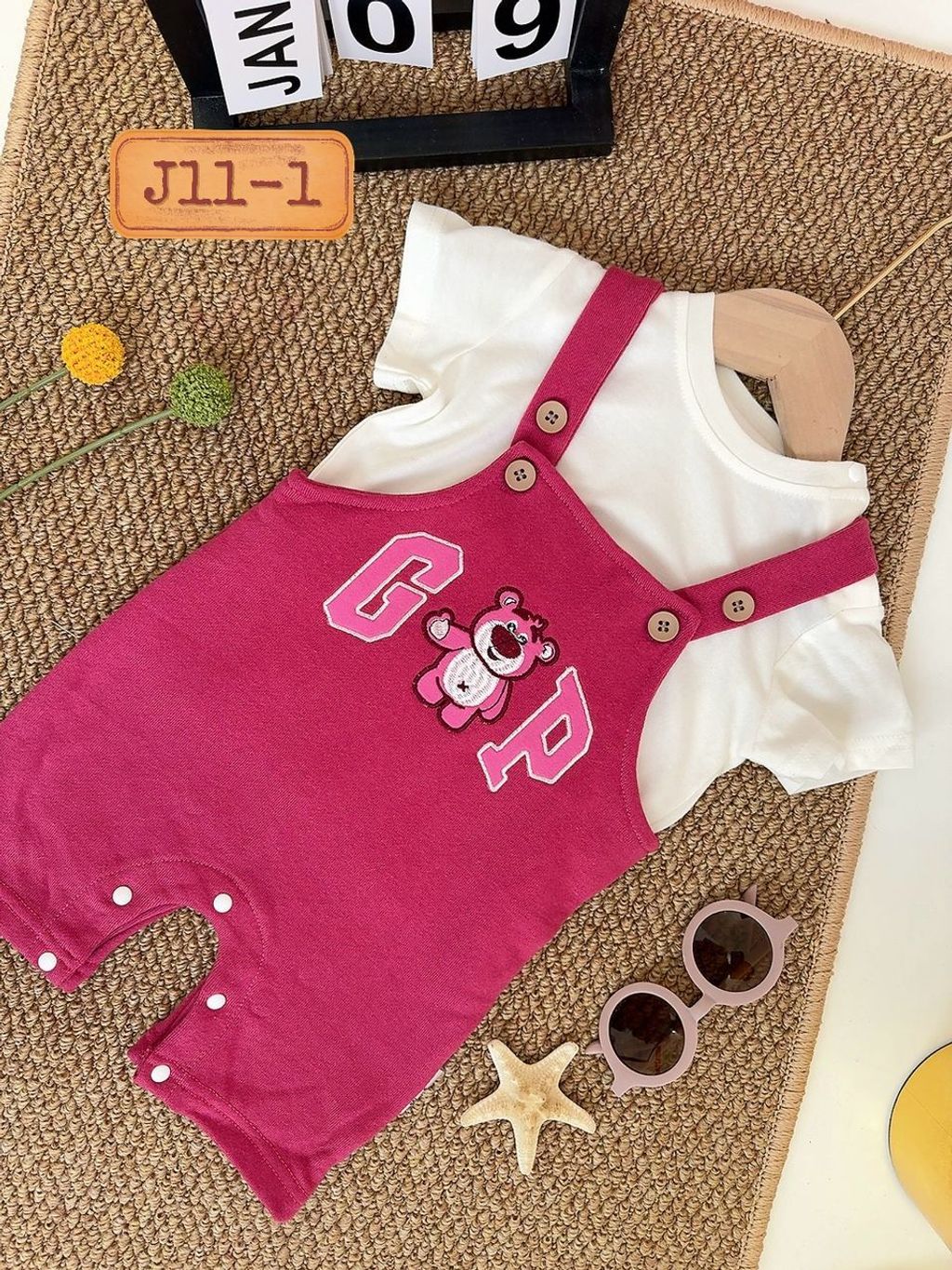 105d5964-0f93-4d4e-94ca-a99f2b780449