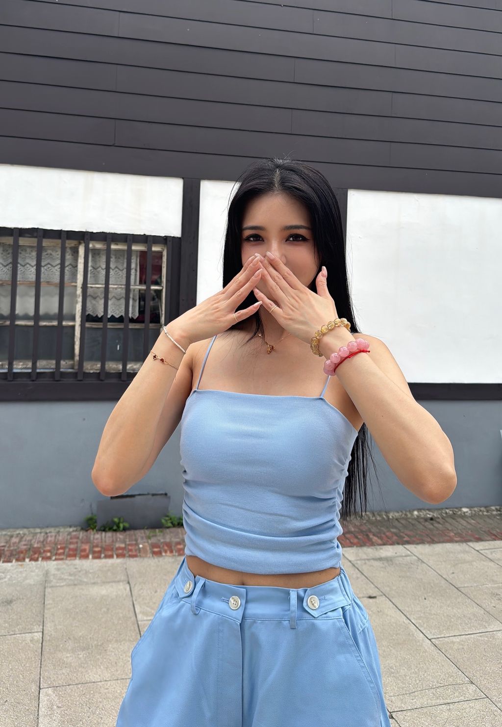 Facetune_21-06-2025-20-25-00