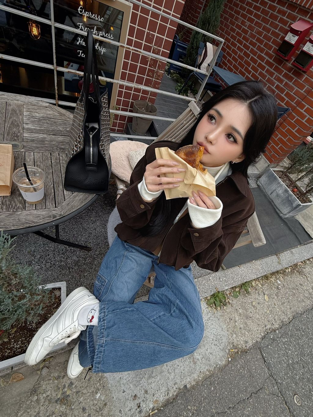 image_6DD7B851-C7E7-4135-9864-88796E9B41BA_1763809340