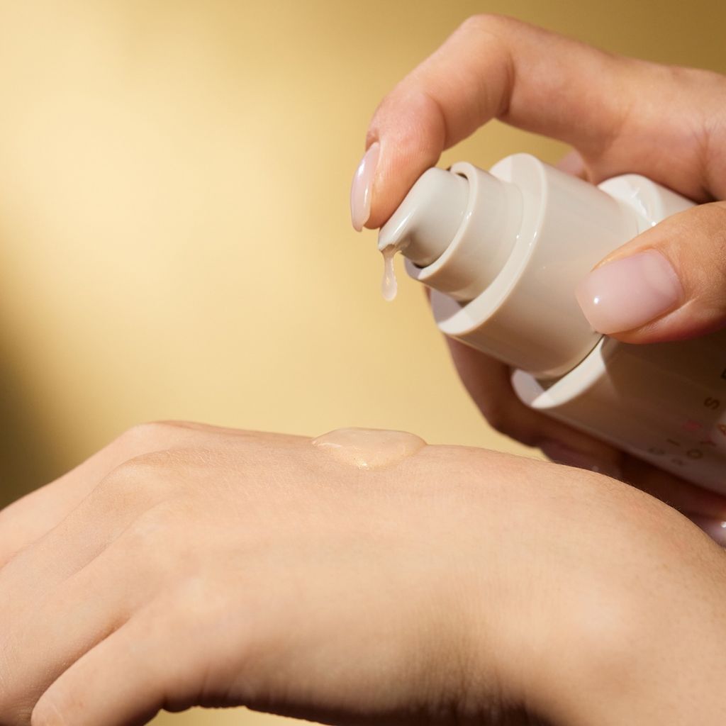 로얄실크토너_패키지+손제형_ND0263