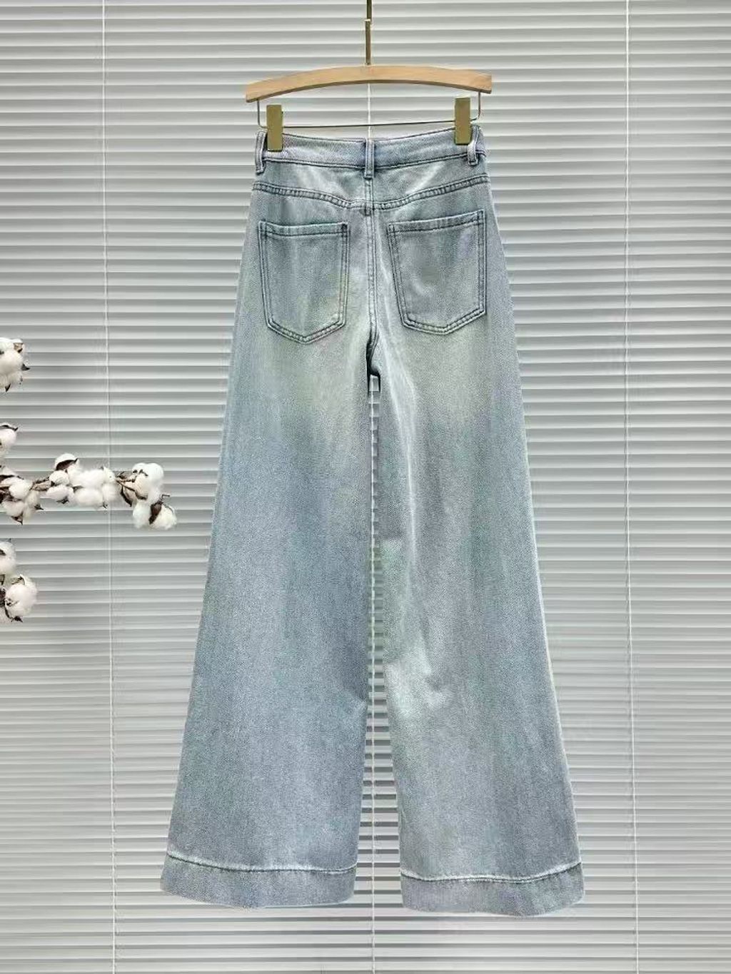 93b4c04aa109df9bb69cda375c81527