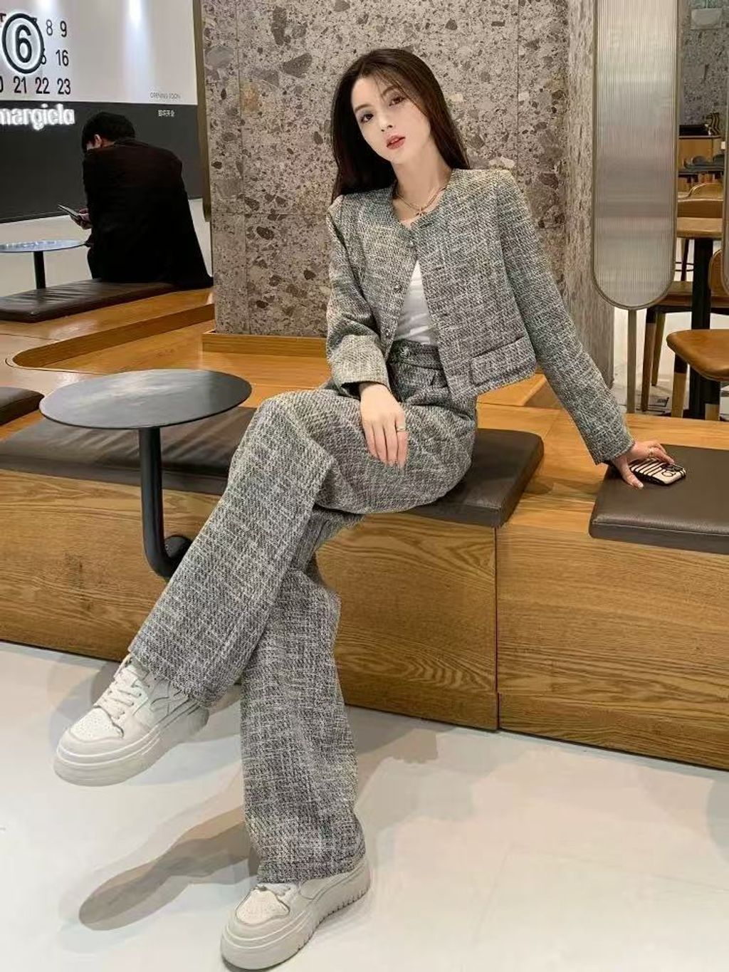 c051df73ade4a1b2517ee686ae0483b