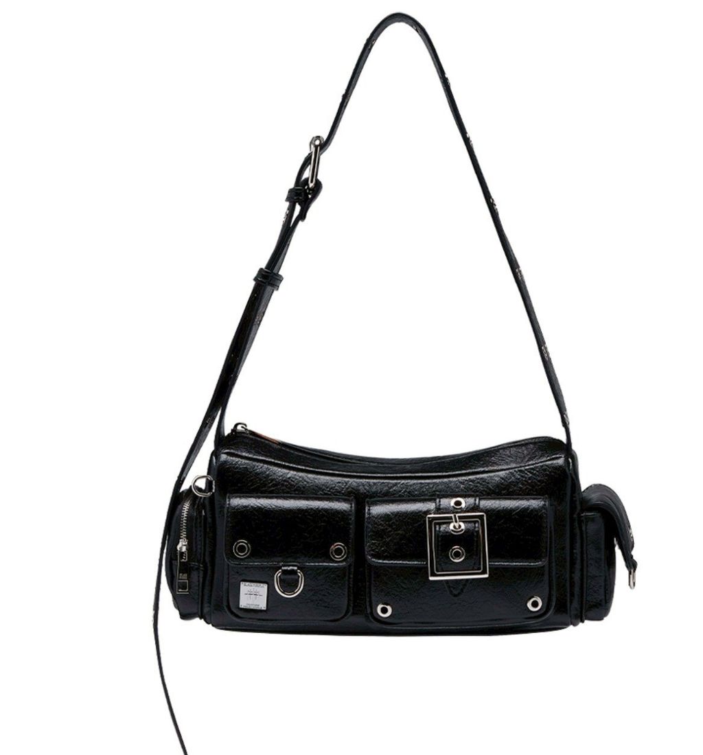 LINE_ALBUM_黑色迷你法棍包black purple (高度：11CM寬度：26CM寬度：9CM錶帶：105CM_260107_1