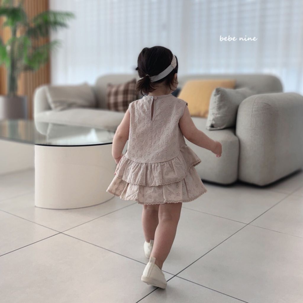 LINE_ALBUM_Bn61218_250419_28