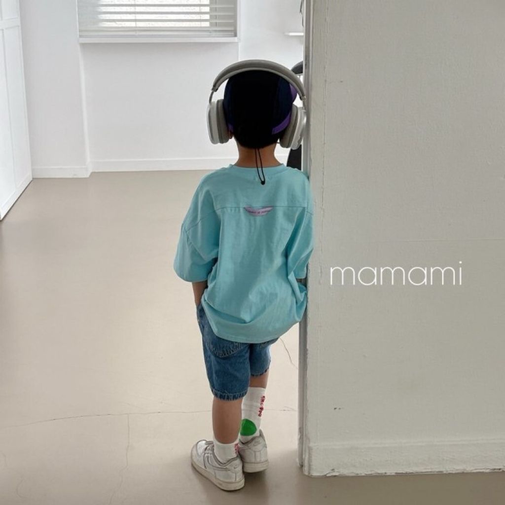 LINE_ALBUM_Mamami 1_250524_237