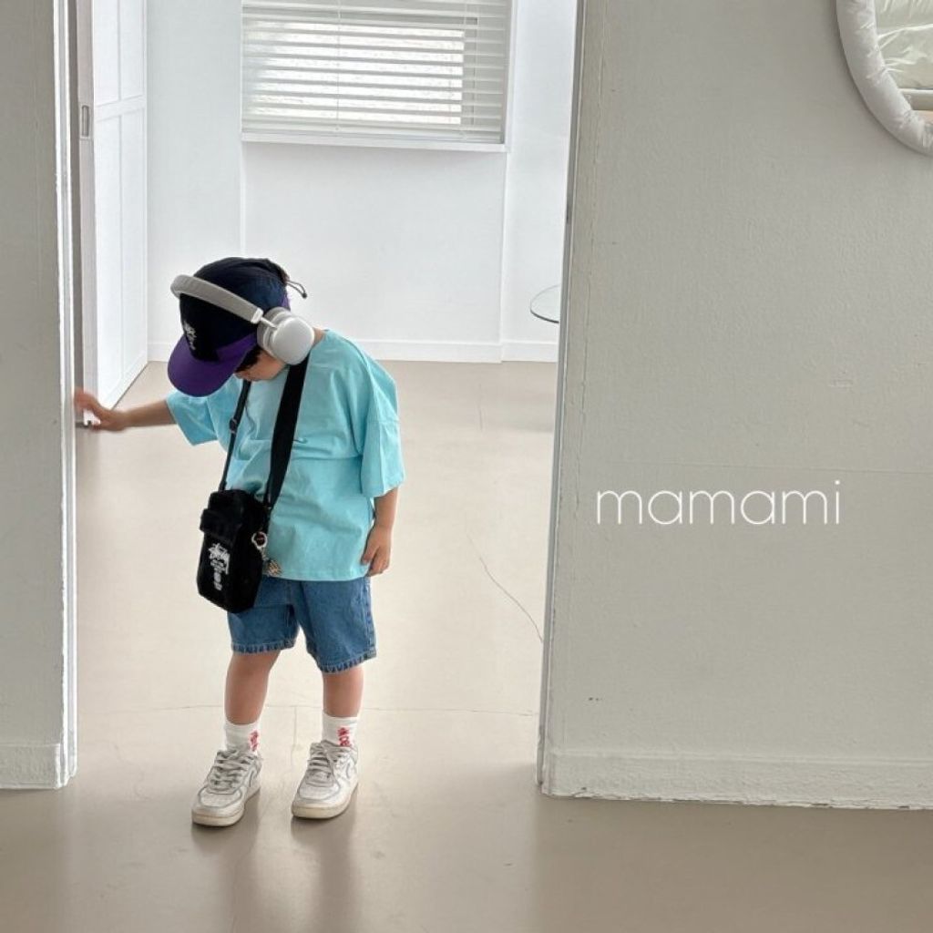 LINE_ALBUM_Mamami 1_250524_234