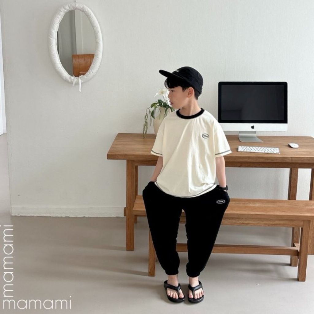 LINE_ALBUM_Mamami 1_250524_139
