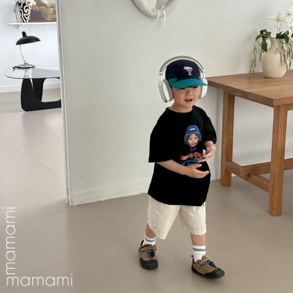LINE_ALBUM_Mamami 1_250524_123
