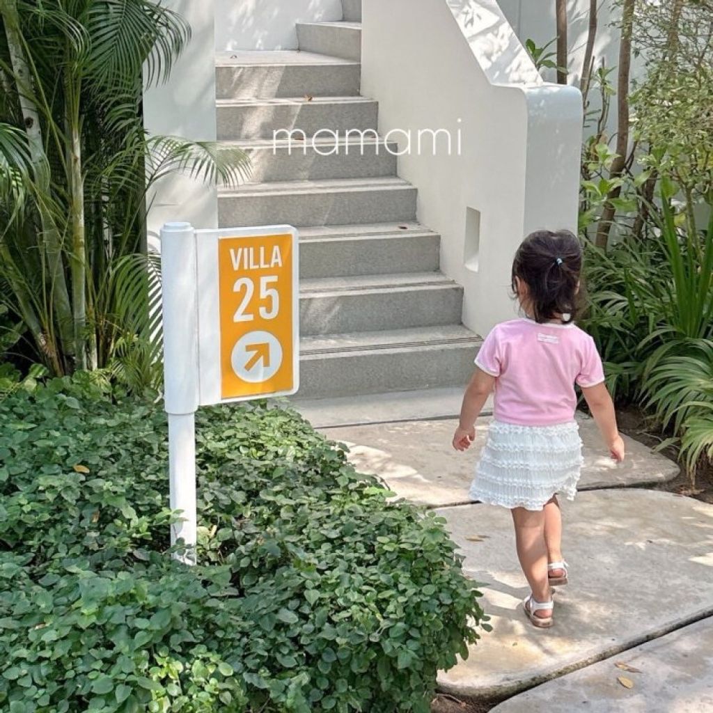 LINE_ALBUM_Mamami 1_250524_12