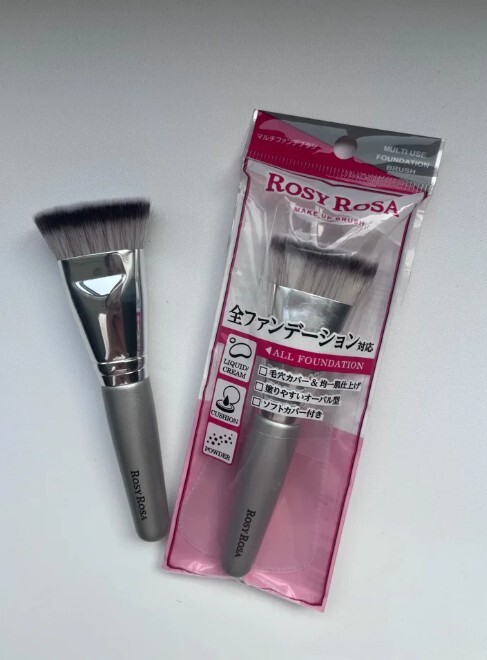 Rosy Rosa 粉底刷 1