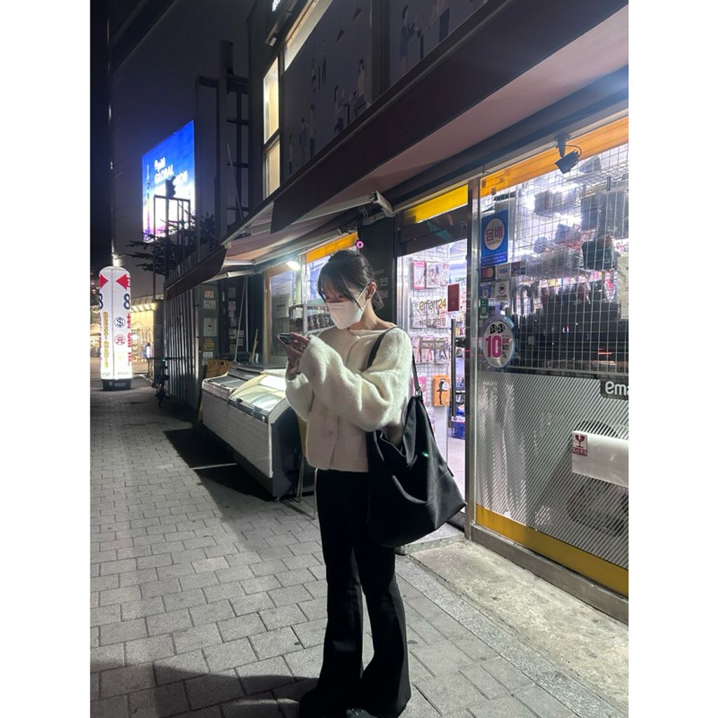 tw-11134207-7rbkb-m7nk4e128sw4a8