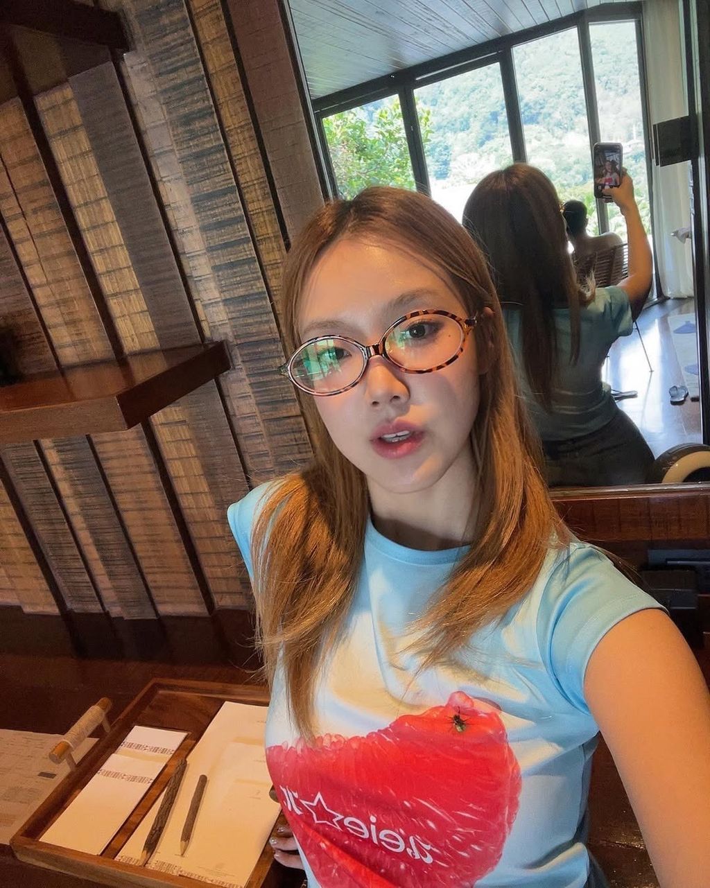 A8A3D979-4EA5-488B-A914-B65A0F52D75A