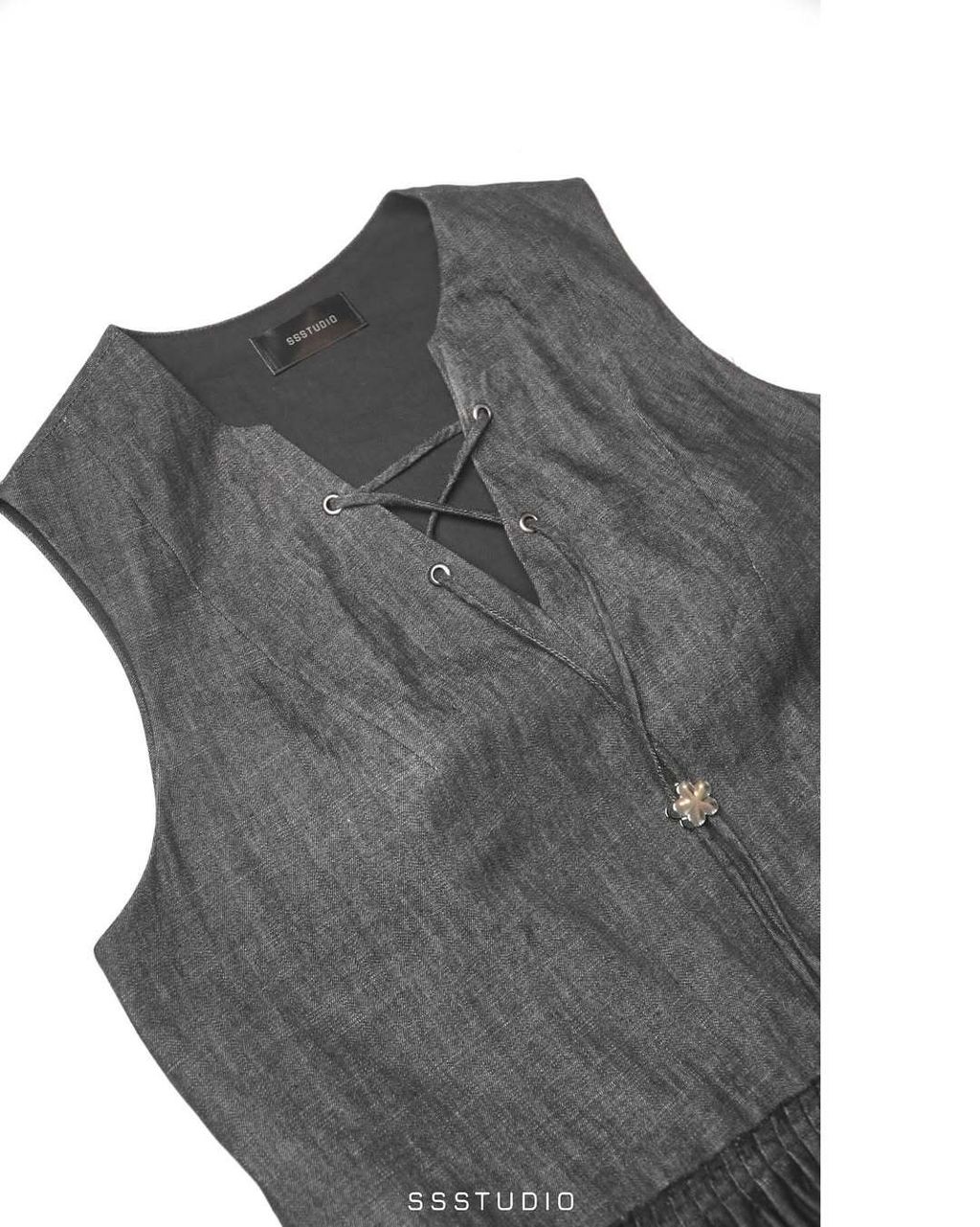 Áo Em HoaChất liệu- Denim - Lưới hoaMàu sắc- Đen xám Size- S - M (2)