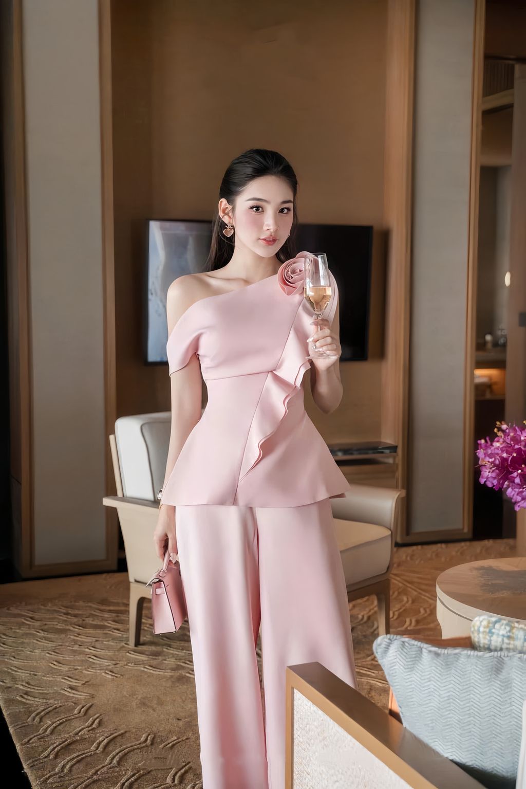 z7118171809853_f25ead7287729fc00cb9381e4f178cd3_美图设计室AI消除_20251025（4）