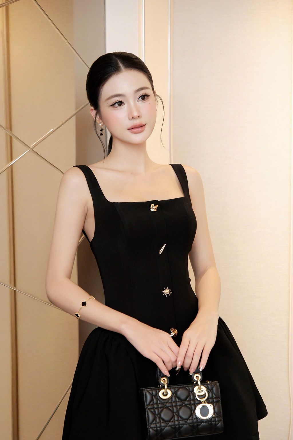 z7219801655596_244933c5f2cef28bfefb13ce6afe5033