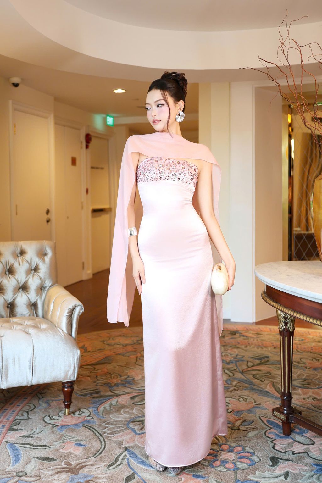 z7690565915271_62ee71da9f1bec73494940a39803400c