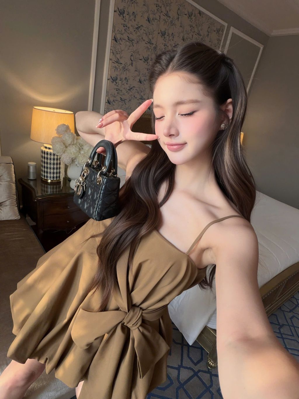z7825395268288_5c7fafb0b360bbb49a5a9f2f94dee4e2