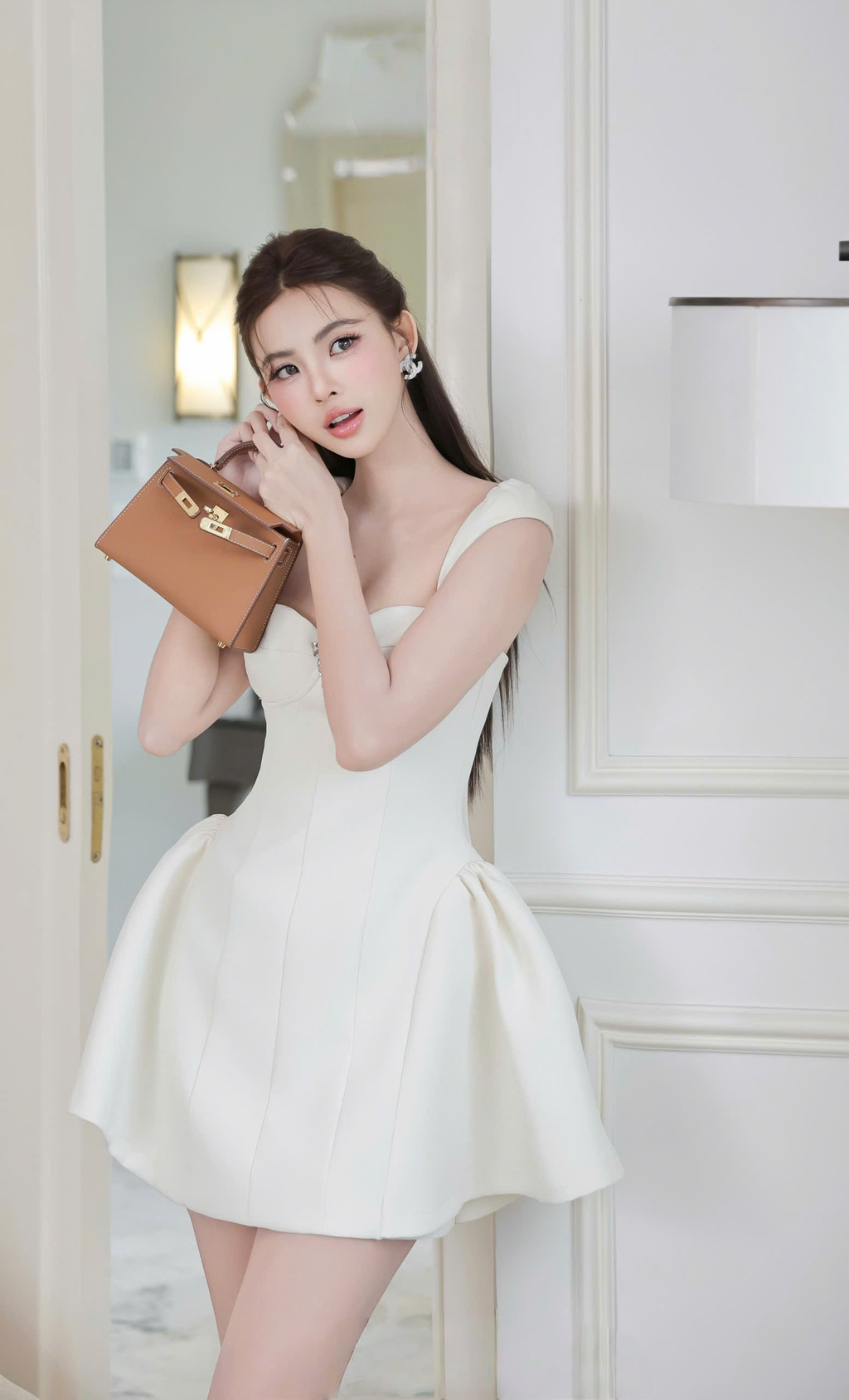 z7033907307884_eb531b9aa1c12ed67b3095db64f07cb6_美图设计室AI消除_20250921